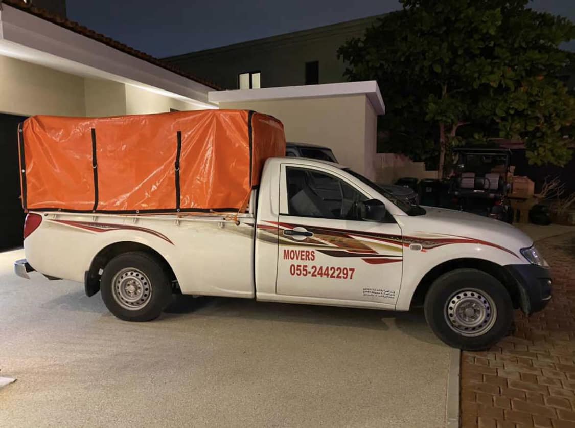 Careful box packing and cargo service in Dubai